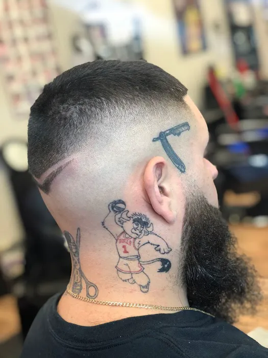 Superior Barbershop Picture 10