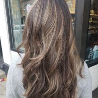 Ellie Veikos Hair ico