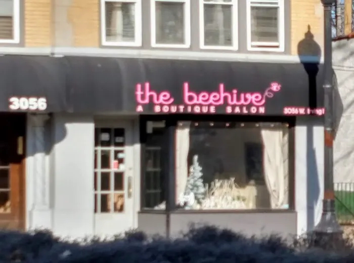 The Beehive Salon Picture 6