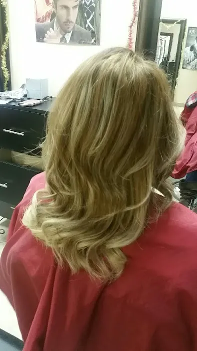 Classic Shine Hair Studio Picture 3
