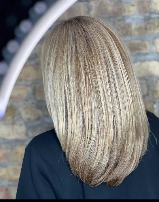 Cutting Edges Beauty Studio Picture 9