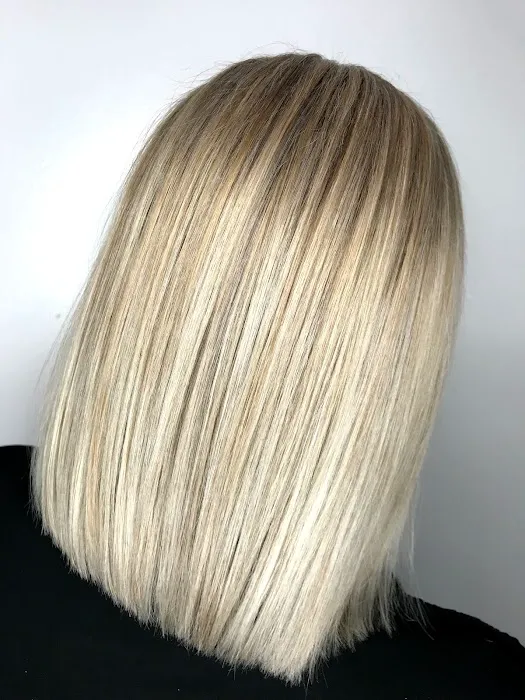 Cutting Edges Beauty Studio Picture 4