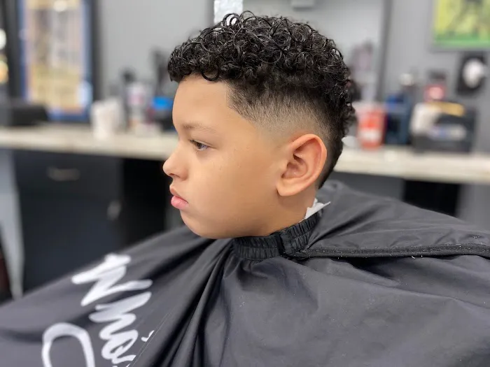 Who’s Next barbershop Picture 9