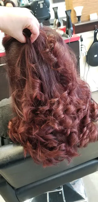 Emy's HAIR STUDIO Picture 1
