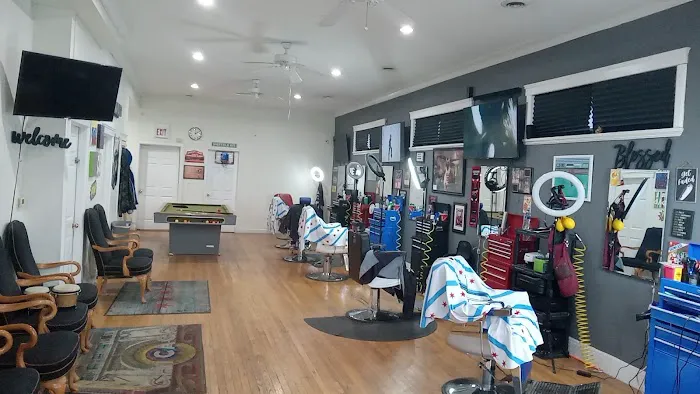 Original Cut Barber shop Picture 2