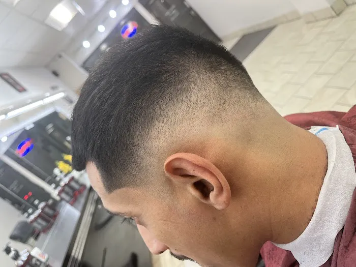 mikes hair design Picture 5