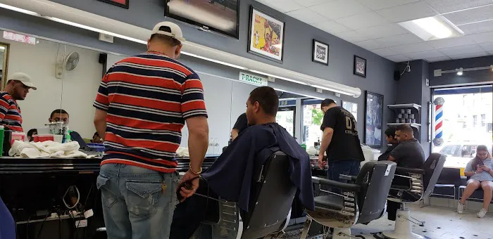 mikes hair design Picture 1