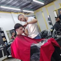 Moe’s Barber Shop ico