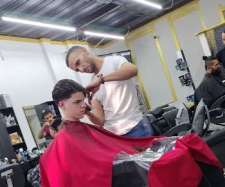 Moe’s Barber Shop