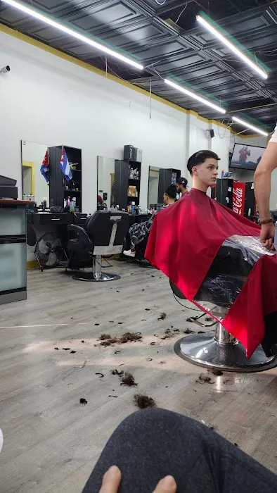 Moe’s Barber Shop Picture 2