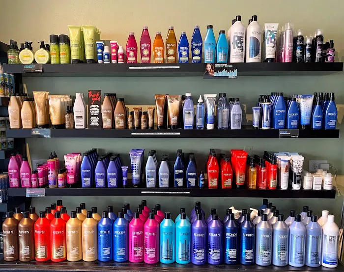 Milios Hair Studio Picture 7