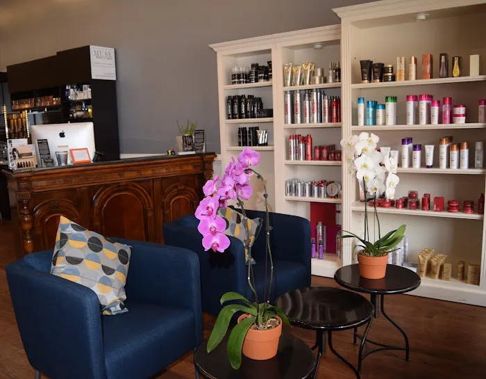 Ingmar James Salon Picture 10