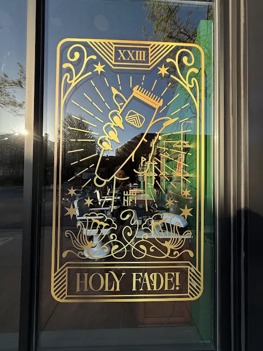 HOLY FADE! Hair Parlor Picture 6