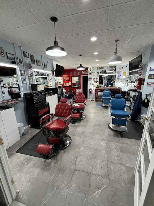 Chicago Haircuts & Shaves Picture 9