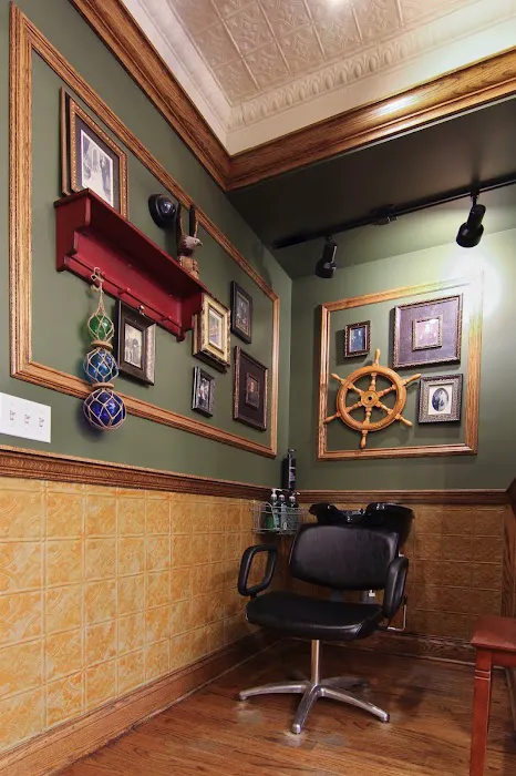 State Street Barbers Picture 5