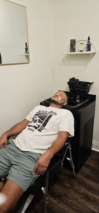 Gentz Salon Picture 4