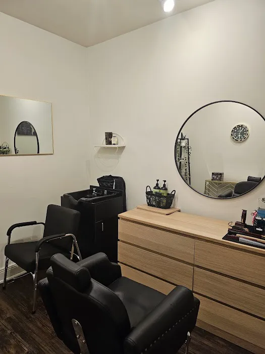 Gentz Salon Picture 1