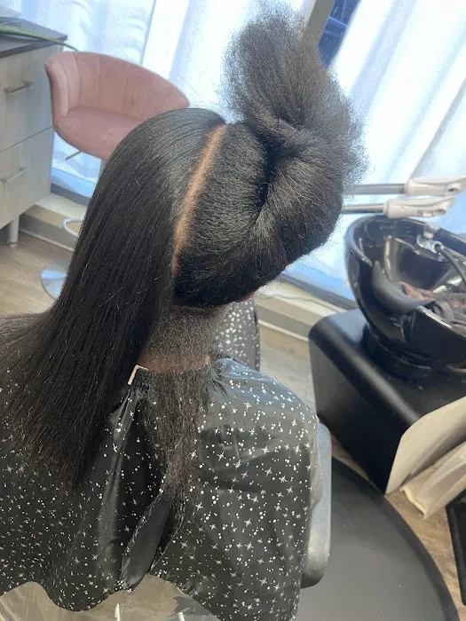 Nina Christmas Training Salon Picture 2
