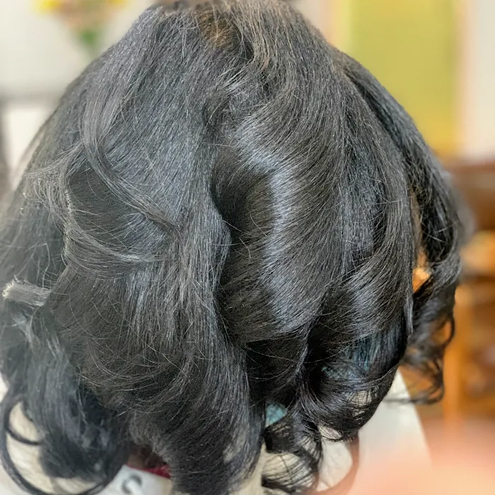 The Healthy Hair Boutique Picture 10