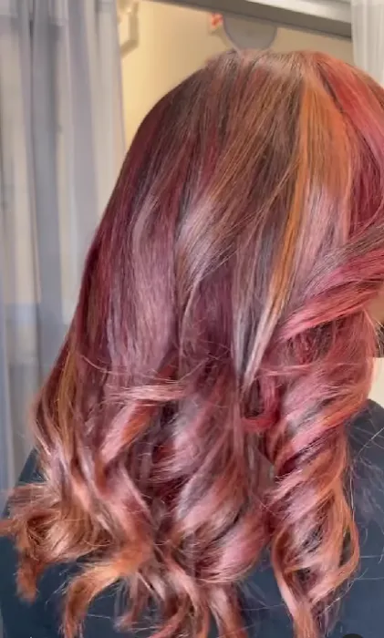 Huetiful Salon Picture 5