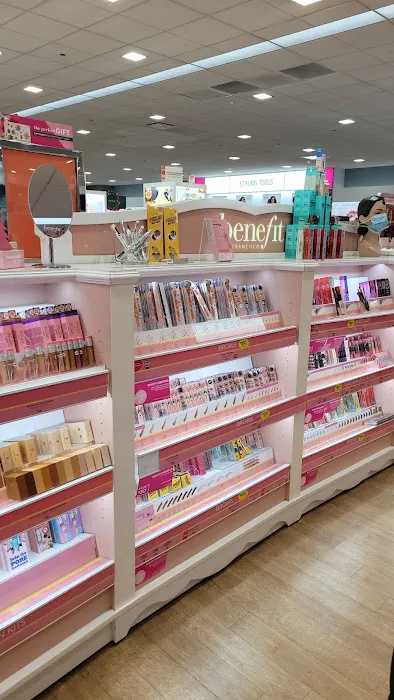 Benefit Cosmetics BrowBar Picture 5