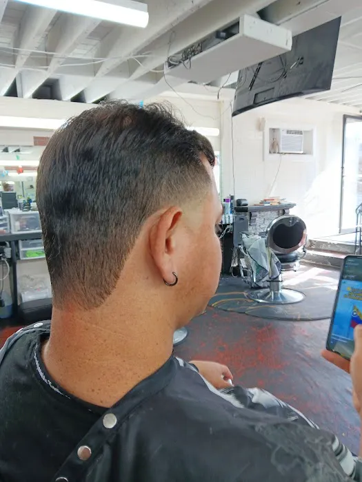 Ramirez Hair Salon & Barber Shop Picture 4