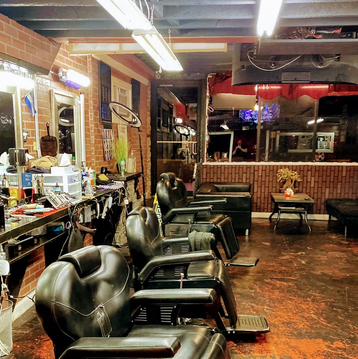 Revolution Barber Lounge Picture 5