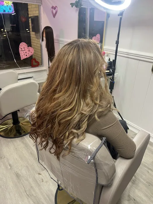 Yaya's Beauty Salon Picture 10