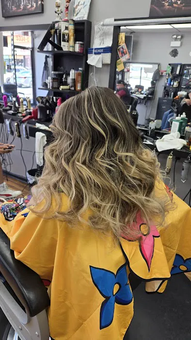 Millie's Hair Studio Picture 2