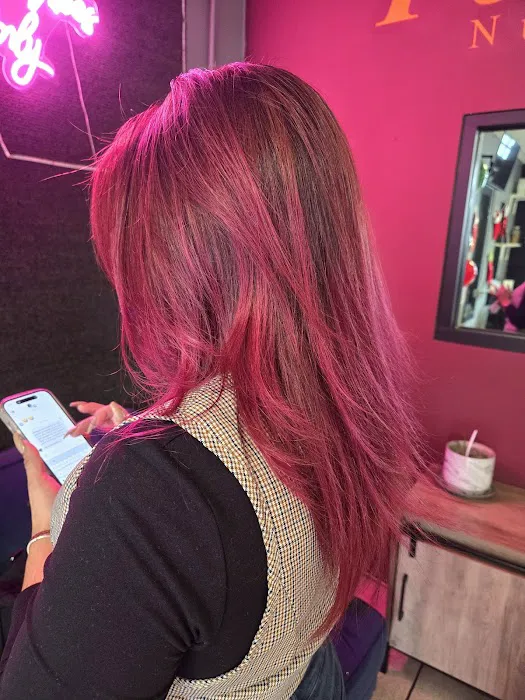 Millie's Hair Studio Picture 5