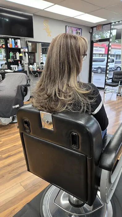 Millie's Hair Studio Picture 3