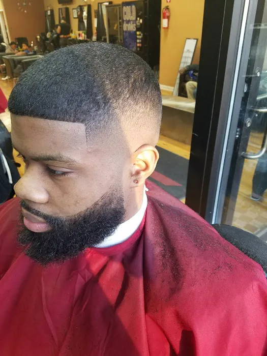 S Class 2 Barber Salon Picture 8