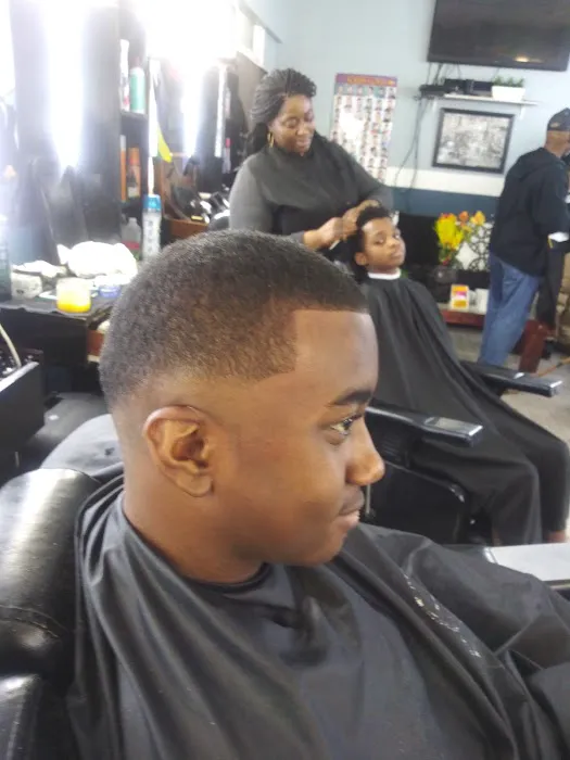Longevity Barber Lounge Picture 6