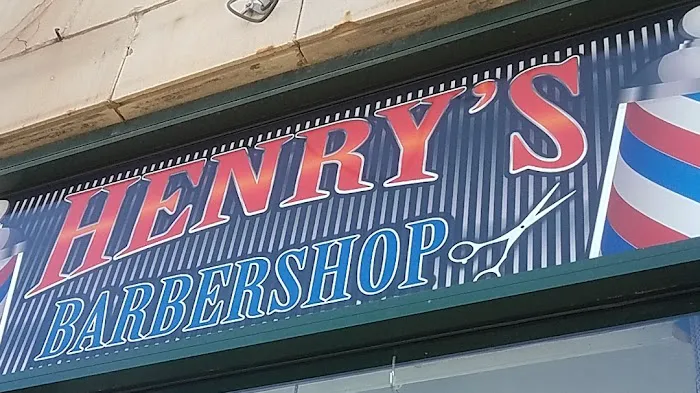HENRY'S BARBERSHOP Picture 7