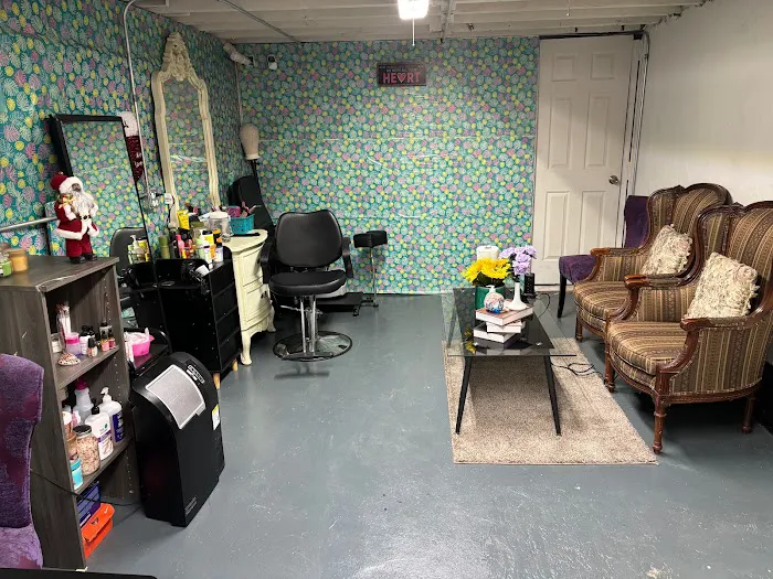 Farizaky Salon Picture 2