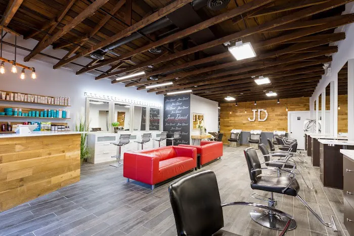 Juan Daniel Hair Design Picture 3