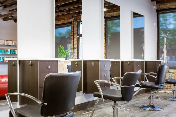 Juan Daniel Hair Design Picture 2