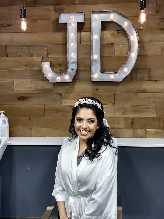 Juan Daniel Hair Design Picture 6