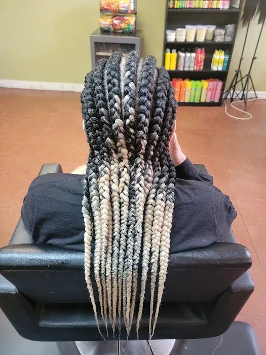 Uriel's African Hair Braiding Picture 4