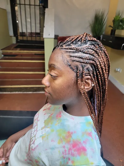 Uriel's African Hair Braiding Picture 5