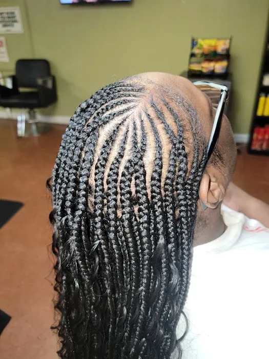 Uriel's African Hair Braiding Picture 10