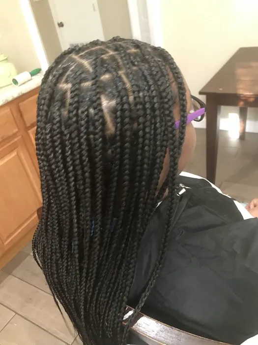 AP RICHESS HAIR STUDIO Picture 3