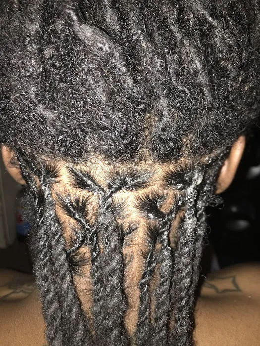 AP RICHESS HAIR STUDIO Picture 7