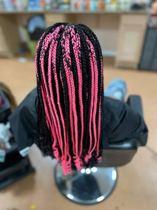 HAPPINESS AFRICAN HAIR BRAIDING Picture 10