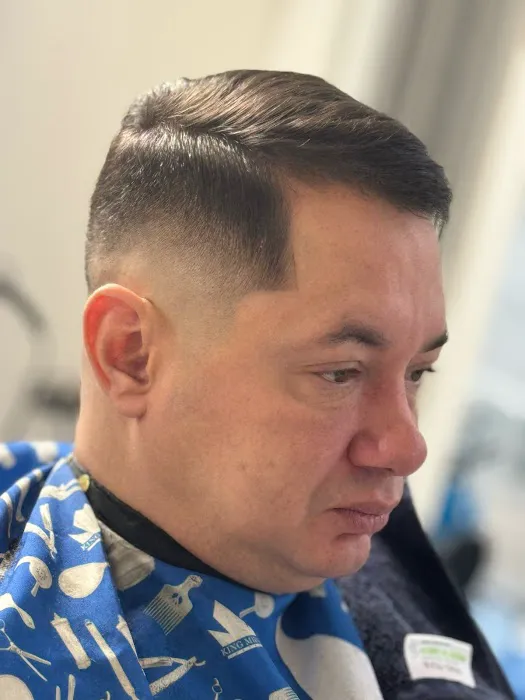 Diamond Cuts Barber Shop and Salon Picture 6