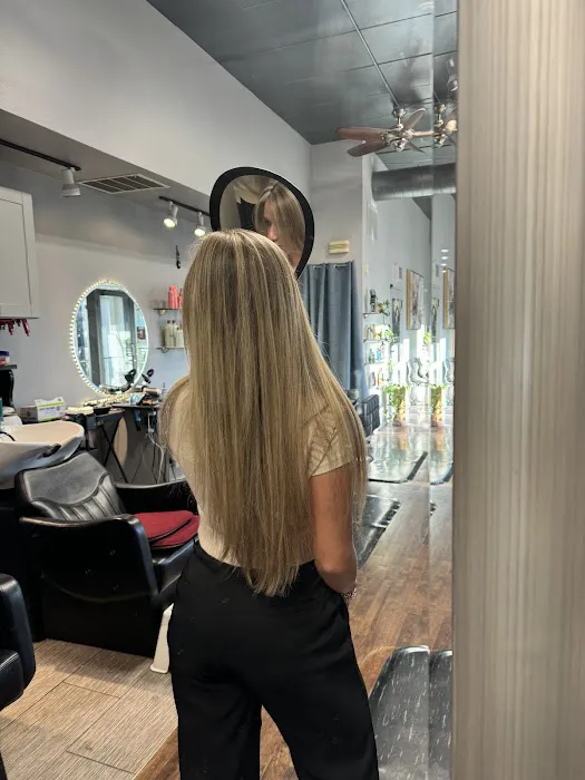 Golden Shears Hair Studio Picture 9