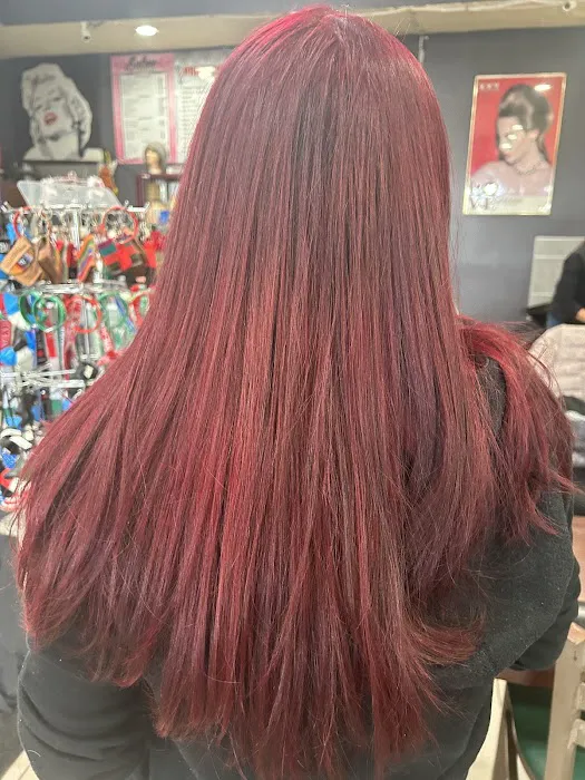 Irma’s Magic Beauty Salon Picture 4