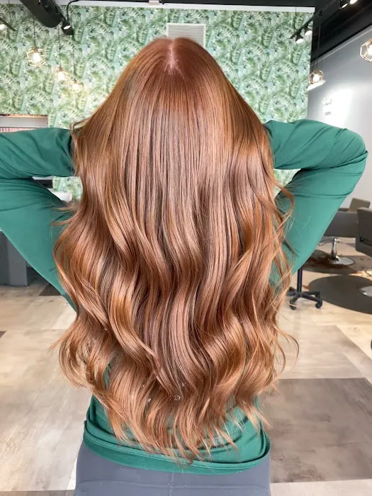 Golden Era Hair Studio Picture 9