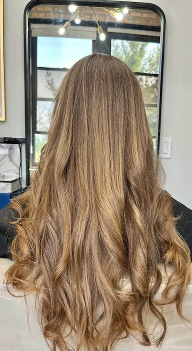Revere Hair Studio Picture 1