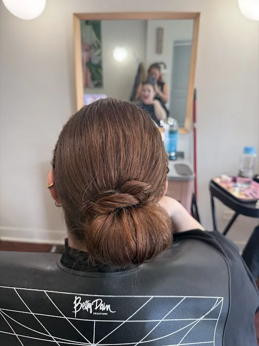 Supreme Hair Picture 9